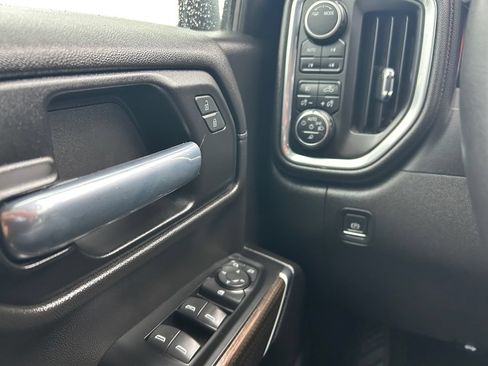 Used 2022 Chevrolet Silverado 1500 RST AWD/4WD image 19