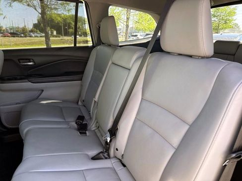 Used 2022 Honda Pilot Special Edition image 15
