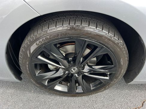 Certified 2022 Lexus ES 350 F Sport w/ Accessory Package image 12