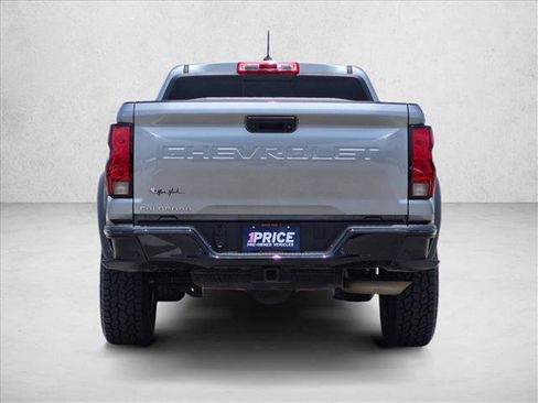 Used 2023 Chevrolet Colorado Trail Boss w/ Technology Package AWD/4WD image 7