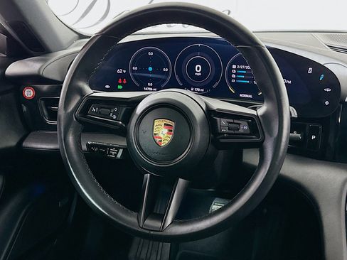 Used 2020 Porsche Taycan 4S image 8