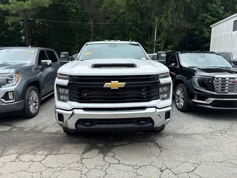 Used 2024 Chevrolet Silverado 3500 W/T w/ WT Convenience Package AWD/4WD image 14
