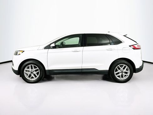Used 2024 Ford Edge SEL image 4