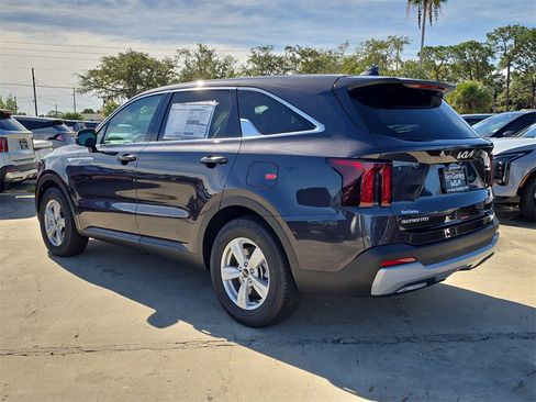 New 2026 Kia Sorento LX image 6