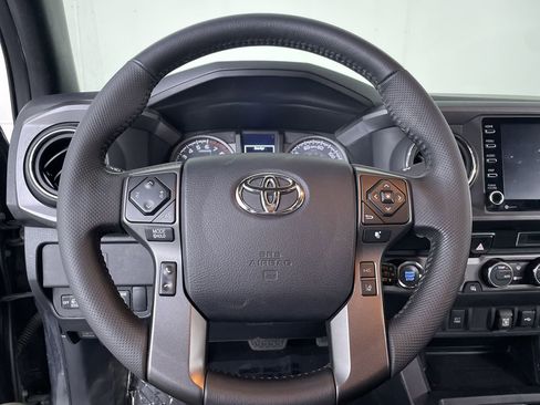 Used 2023 Toyota Tacoma TRD Off-Road AWD/4WD image 6