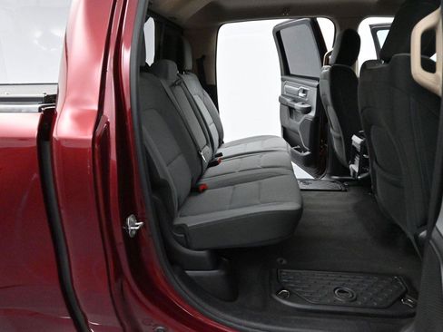 Used 2020 RAM 1500 Big Horn AWD/4WD image 30