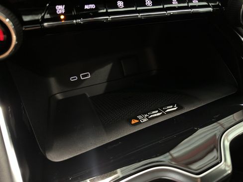 New 2026 Chevrolet Traverse LT w/ LPO, Floor Liner Package image 23