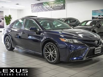 Used 2021 Toyota Camry SE w/ Convenience Package