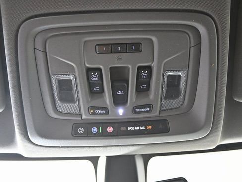 Used 2020 Chevrolet Silverado 1500 RST w/ All-Star Edition image 33