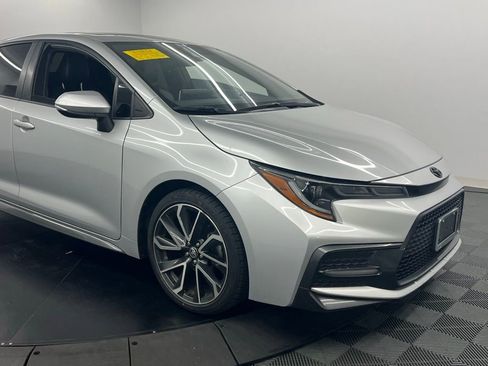 Used 2022 Toyota Corolla XSE image 6
