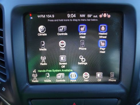 Used 2017 Jeep Cherokee 4WD Trailhawk w/ Cold Weather Group image 23