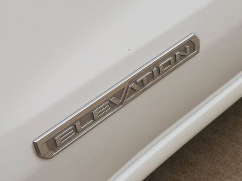 Used 2024 GMC Sierra 1500 Elevation RWD image 11