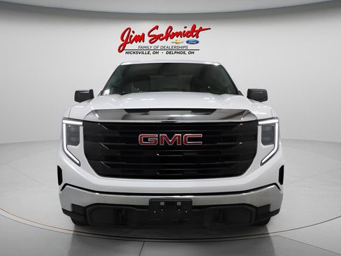 Used 2023 GMC Sierra 1500 Pro w/ Trailering Package AWD/4WD image 3