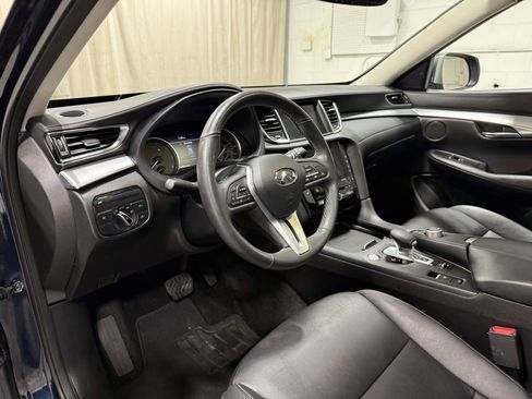 Used 2019 INFINITI QX50 Luxe w/ Navigation Package image 10