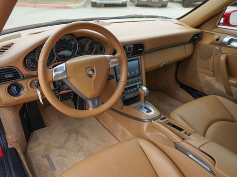 Used 2006 Porsche 911 Carrera 4 AWD/4WD image 11