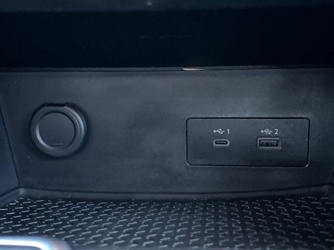 Used 2022 Nissan Pathfinder SL image 6