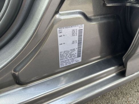 Used 2025 Nissan Altima 2.5 SV FWD image 29