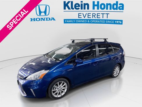 Used 2013 Toyota Prius V Five FWD image 1