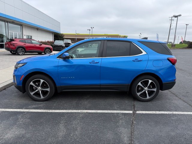 Used 2024 Chevrolet Equinox LT AWD/4WD image 3