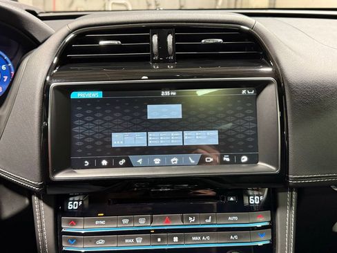 Used 2020 Jaguar F-PACE SVR AWD/4WD image 10