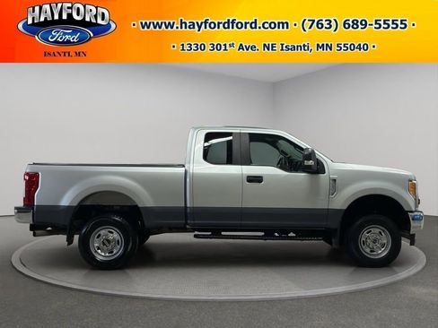 Used 2017 Ford F250 XL w/ Power Equipment Group image 8