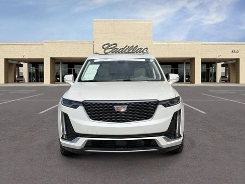 Certified 2023 Cadillac XT6 Premium Luxury w/ Technology Package FWD image 2