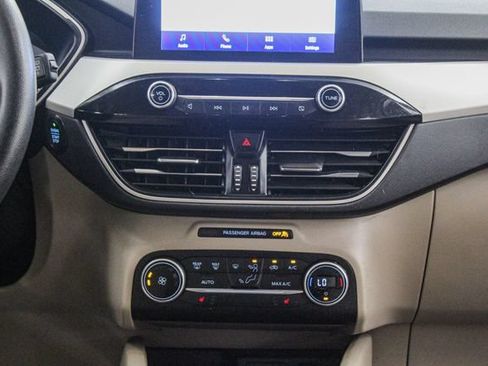 Used 2020 Ford Escape SE AWD/4WD image 25