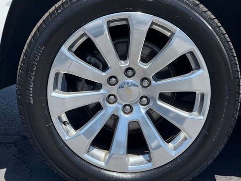 Used 2022 Chevrolet Tahoe Premier image 10