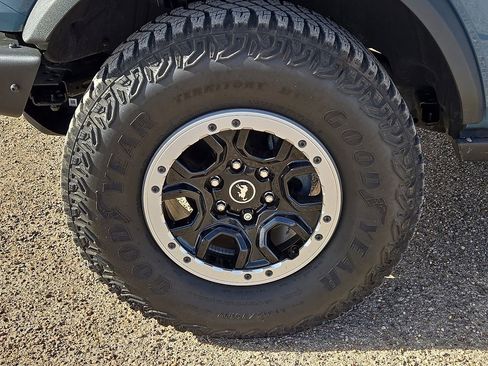 Used 2022 Ford Bronco Badlands w/ Sasquatch Package image 10