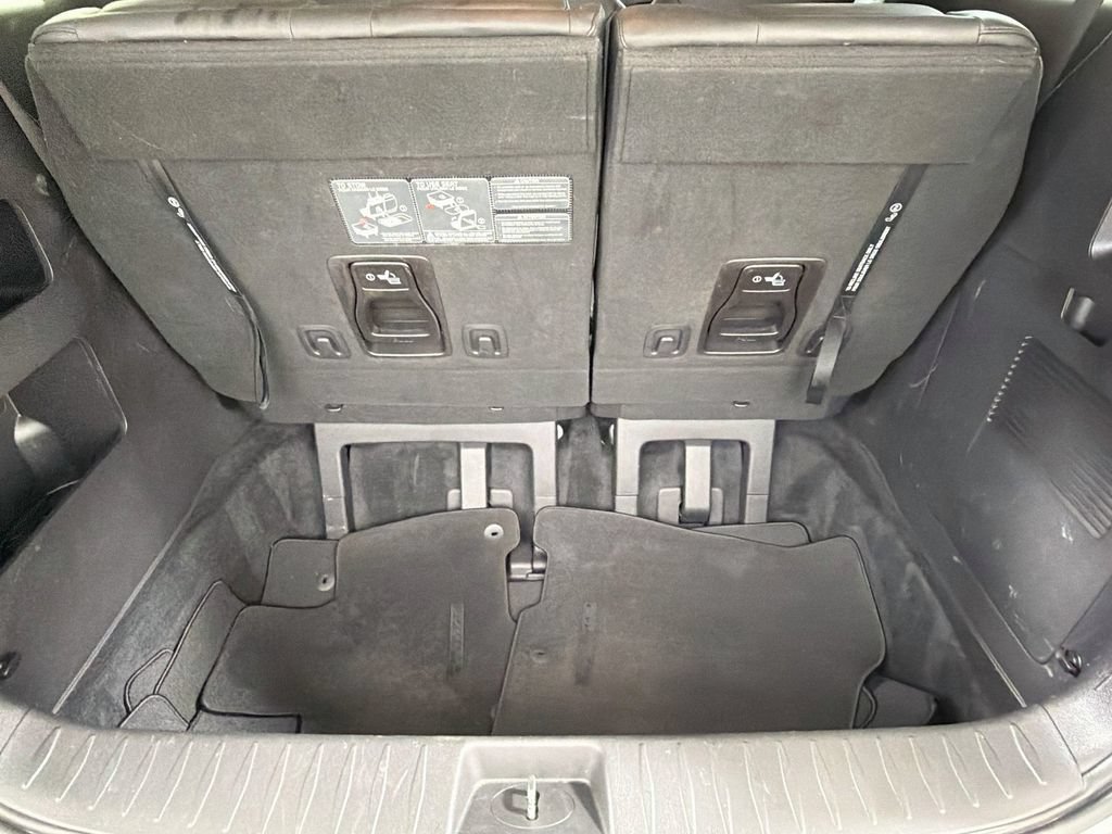 Used 2022 Kia Carnival LX FWD image 26