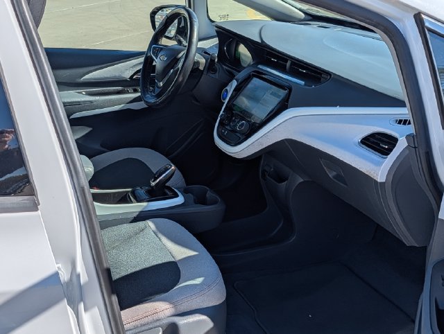 Used 2021 Chevrolet Bolt LT FWD image 9