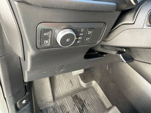 Used 2021 Ford Escape SEL image 28