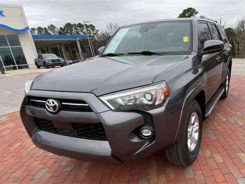 Used 2022 Toyota 4Runner SR5 image 4
