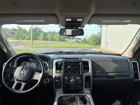 Used 2020 RAM 1500 Warlock AWD/4WD image 12