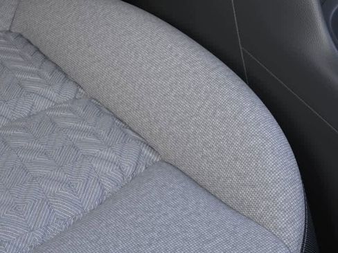 Used 2023 Chevrolet Equinox LS w/ Driver Confidence II Package FWD image 41