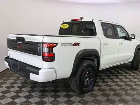 Used 2026 Nissan Frontier PRO-4X AWD/4WD image 11