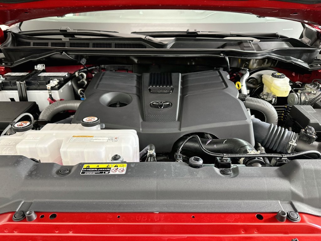 Certified 2026 Toyota Tundra SR5 w/ SR5 Premium Package AWD/4WD image 29