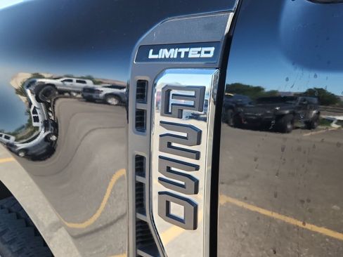 Used 2024 Ford F250 Limited w/ FX4 Off-Road Package AWD/4WD image 20