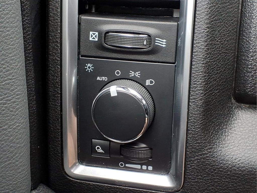 Used 2024 RAM 1500 Classic SLT RWD image 19