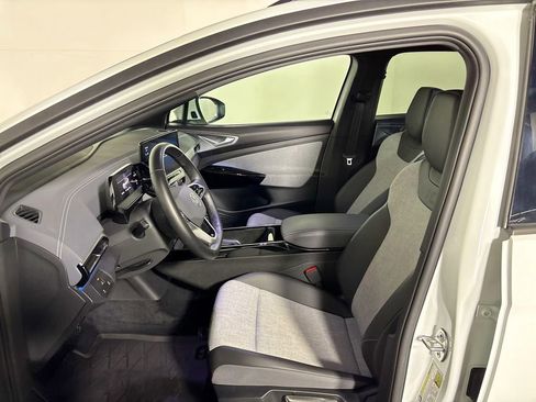 Certified 2024 Volkswagen ID.4 2WD image 12