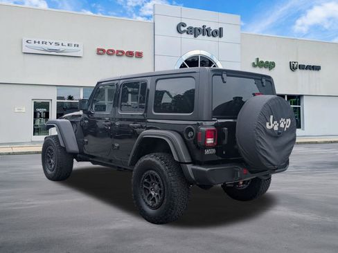 Used 2022 Jeep Wrangler Unlimited Sport w/ Xtreme Recon 35" Tire Package AWD/4WD image 5