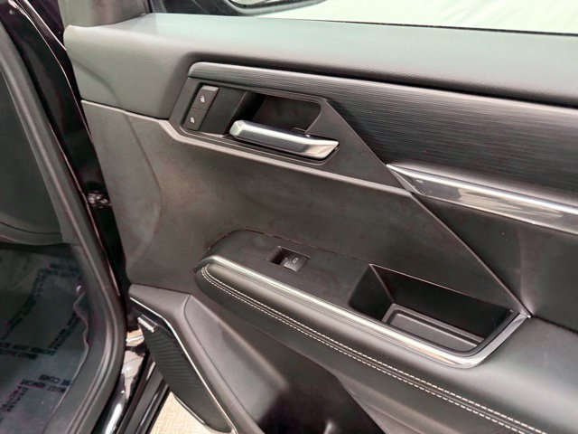 Used 2025 GMC Acadia Elevation AWD/4WD image 28