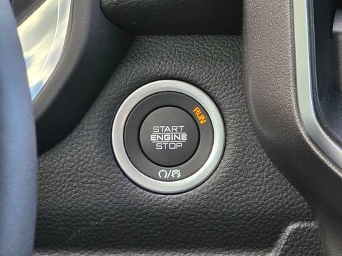 New 2026 RAM 1500 Big Horn AWD/4WD image 32