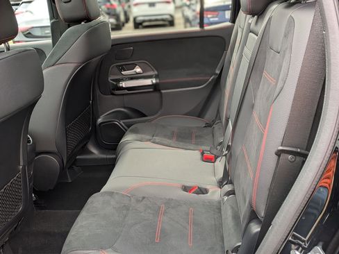 Certified 2025 Mercedes-Benz GLB 250 4MATIC image 30