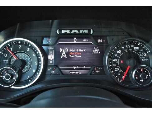 Used 2025 RAM 1500 Laramie image 14