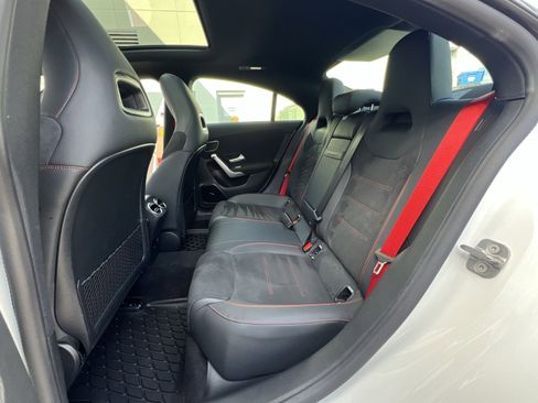 Used 2025 Mercedes-Benz CLA 35 AMG 4MATIC image 33