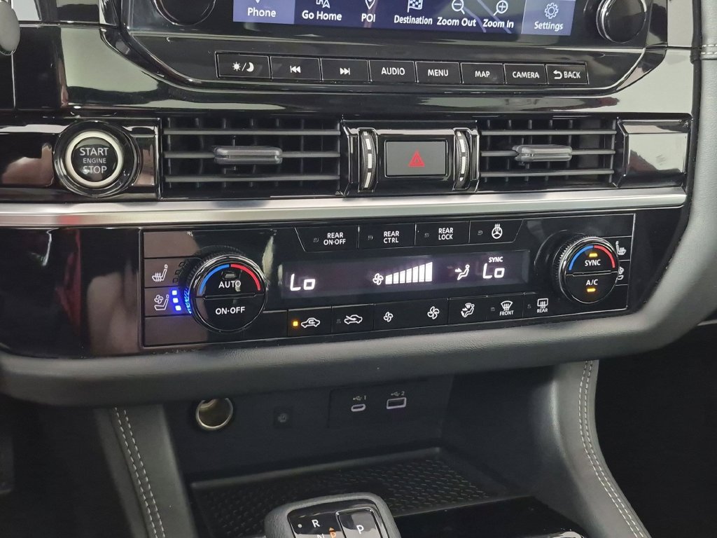 Used 2022 Nissan Pathfinder Platinum AWD/4WD image 27
