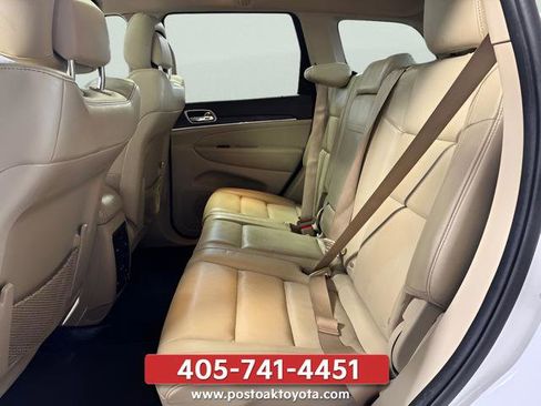 Used 2020 Jeep Grand Cherokee Limited w/ Luxury Group II RWD image 24