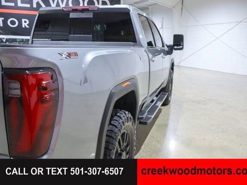 Used 2024 GMC Sierra 2500 SLT w/ SLT Premium Package AWD/4WD image 32