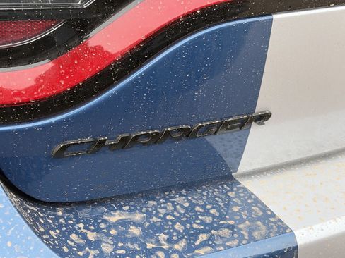 Used 2022 Dodge Charger Scat Pack RWD image 8